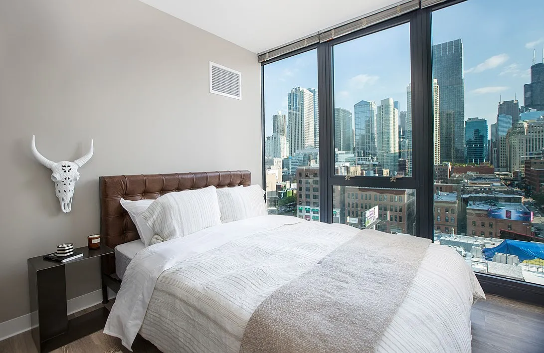 1 bed, 831 sqft, $3,365 — Photo 4