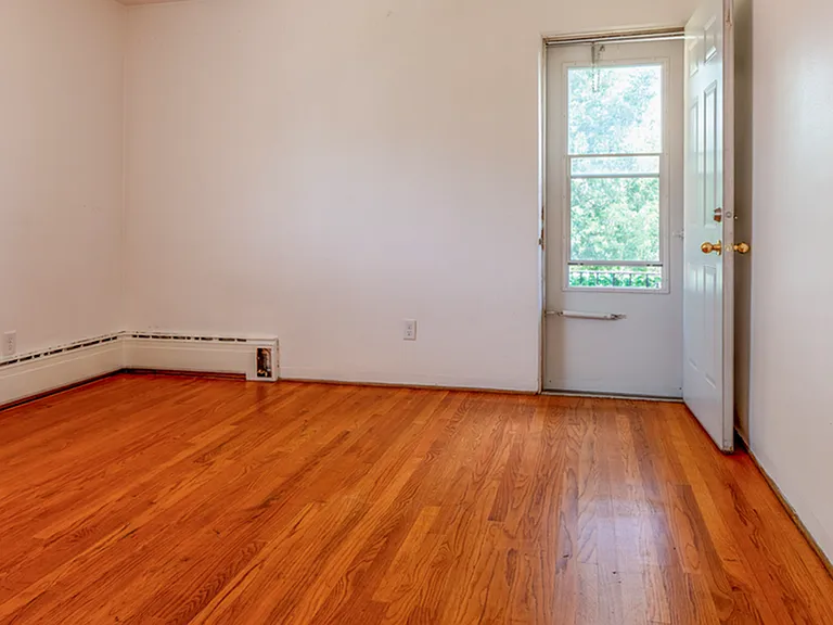 1313-03 Ruskin | Bedroom