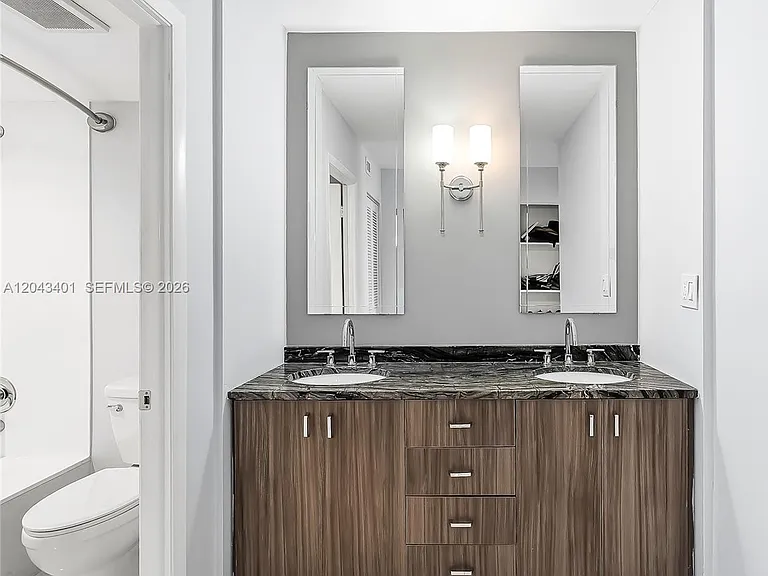 2808 N 46th Ave #E549 — Photo 24