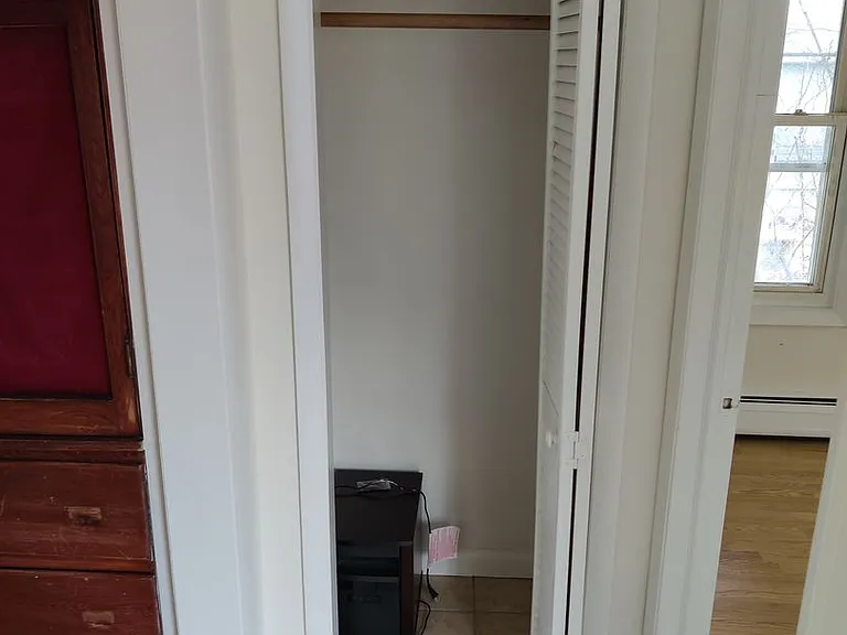 12 Rowan St — Photo 4