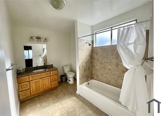 3rd image of 7884 Ney Ave APT C