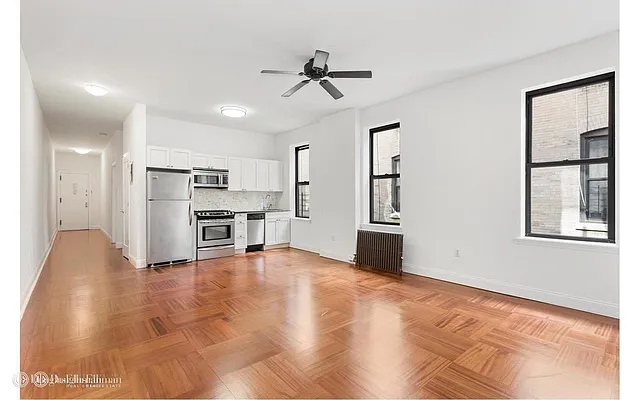 Rented by Douglas Elliman | media 19