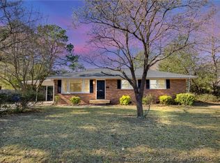 1910 Stockton Dr, Fayetteville, NC 28304