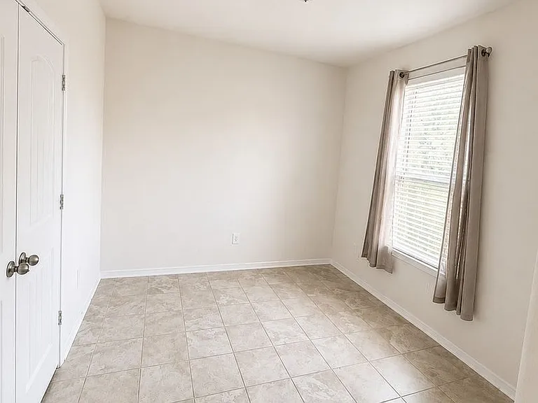 15322 Saber Point — Photo 12