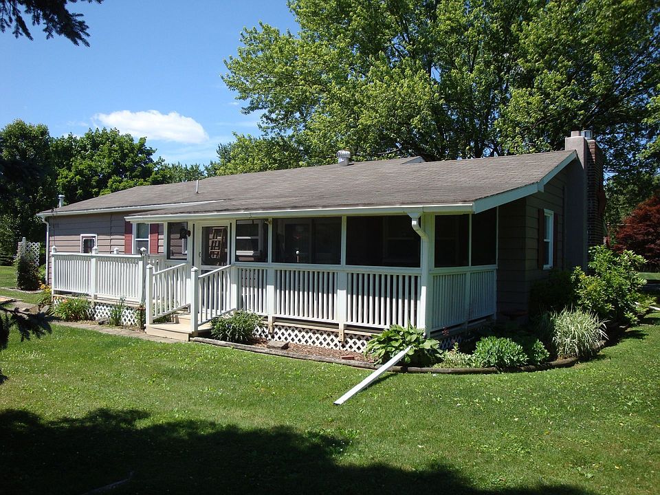 1st image of 101 Fairmont Dr