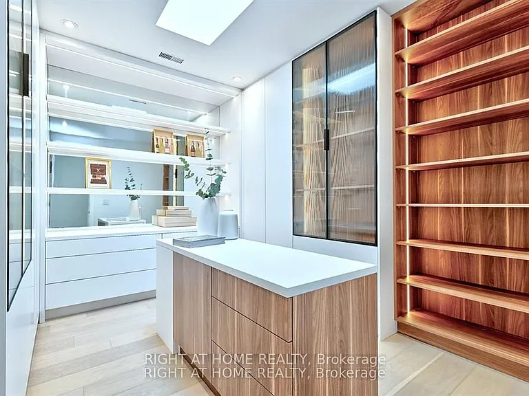 27 Hurlingham Cres — Photo 27