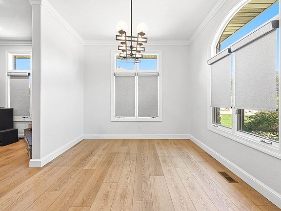 5th image of 3239 S Kickapoo Avenue