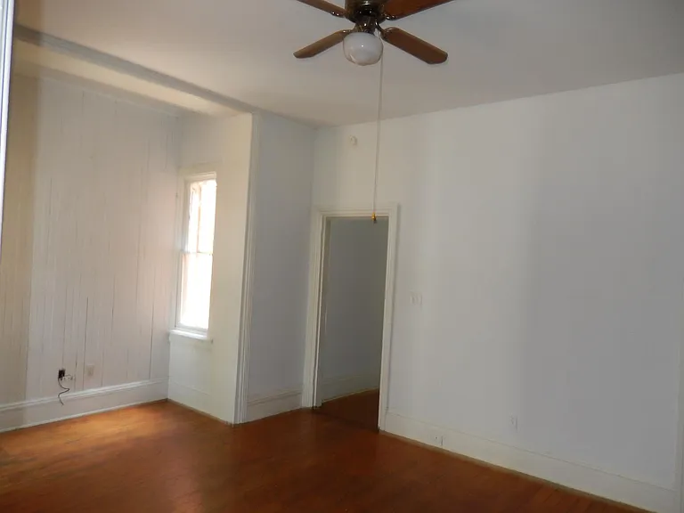106 S Pine St — Photo 27