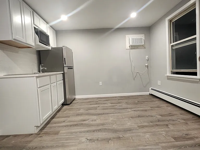 145 Landing Rd #1 — Photo 4