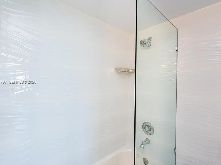 19801 E Country Club Dr #4501 — Photo 35