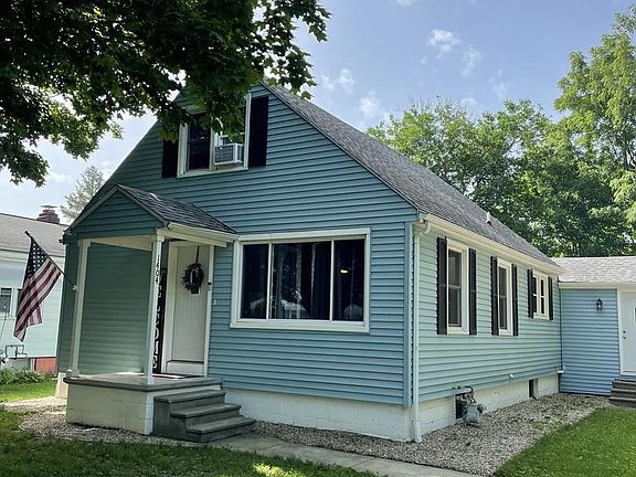 4th image of 1404 Sycamore Dr