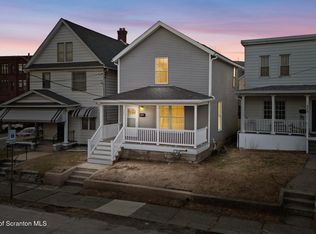 302 Delaware Ave, Olyphant, PA 18447