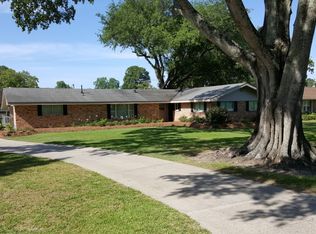 1807 Bayou Black Dr, Houma, LA 70360