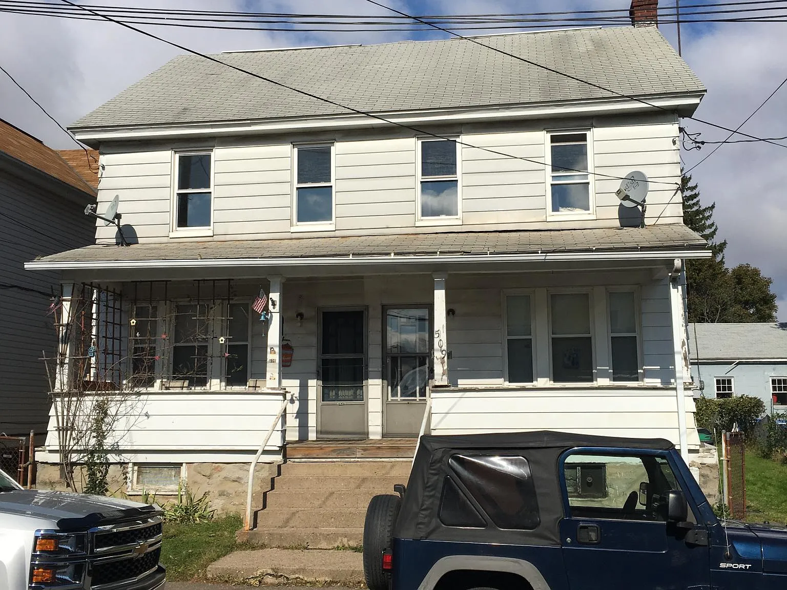 2 bed, 930 sqft, $950 — Photo 1