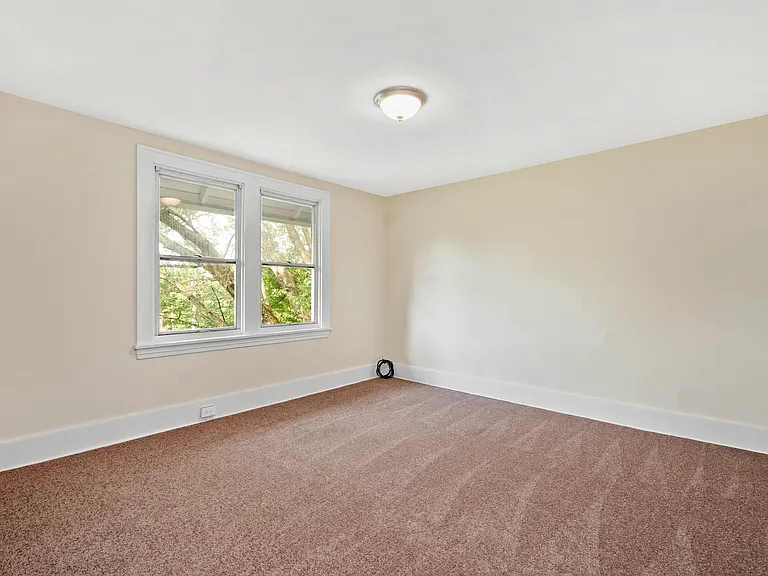 2228 S Braddock Ave — Photo 24
