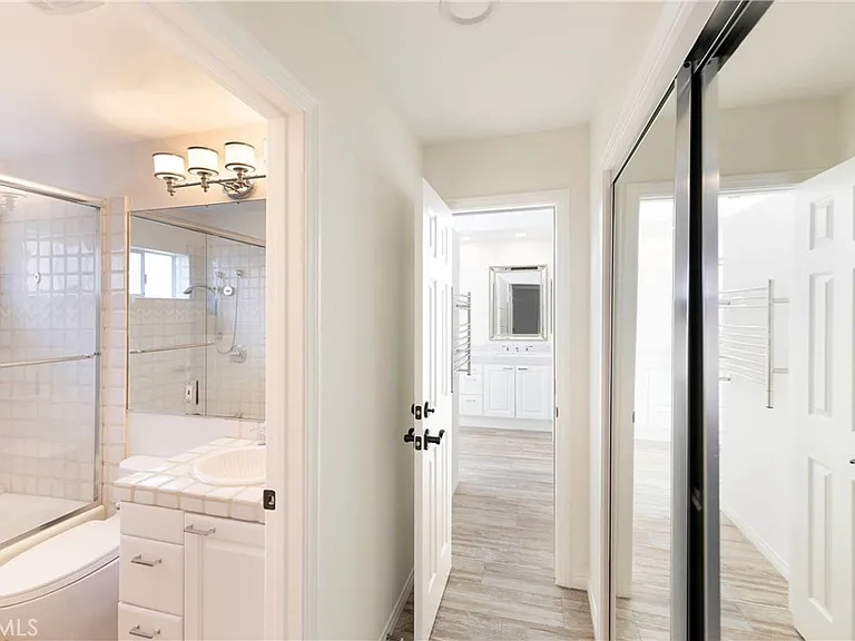 515 Begonia Ave #B — Photo 16