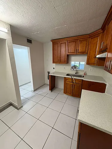 7830 NW 33rd St #103 Photo 1