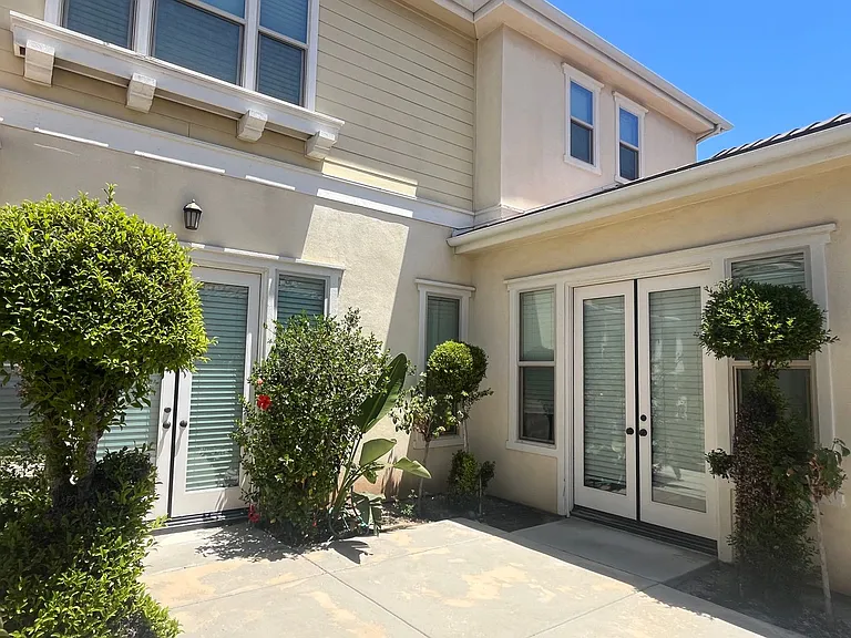 1134 Las Colinas Way — Photo 19