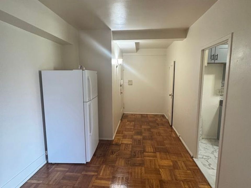 2nd image of 1410 Metropolitan Ave APT 2A