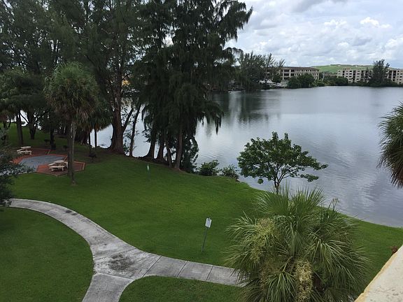 Lake View from the apartment
