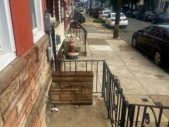 4th image of 2714 N Fairhill St