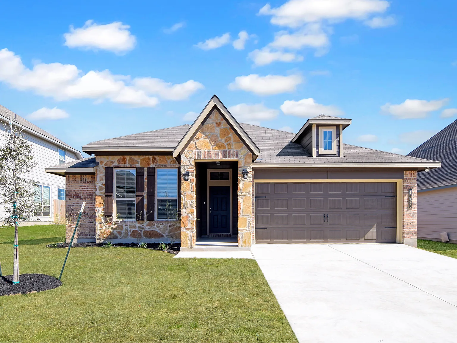 1923 Ashburn Dr, Temple — Photo 1