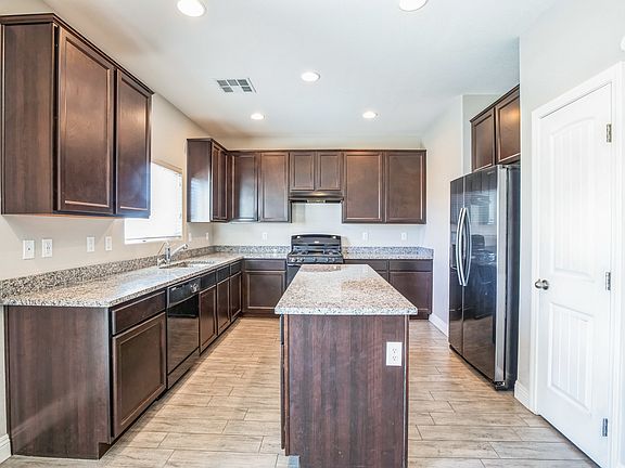 3rd image of 8882 Lake Myers Ct