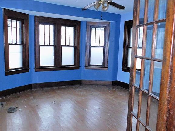 5th image of 515 Washington Ave