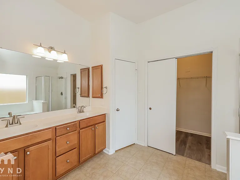 4511 Monarch Blue Ln — Photo 9