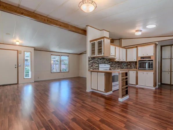 215 Tolman Creek Rd Space 10, Ashland, OR 97520