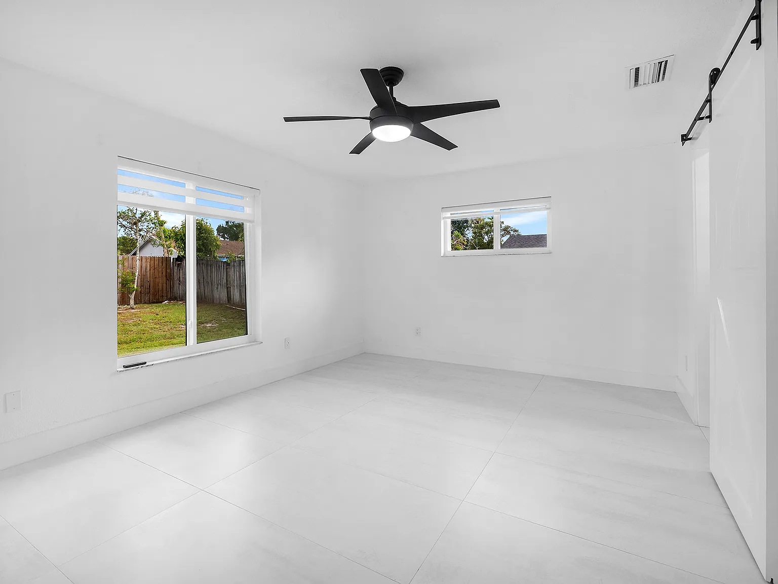 1 bed, 1689 sqft, $1,250 — Photo 3