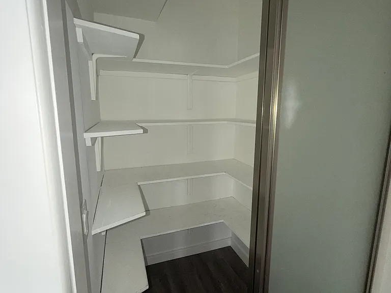 345 S Doheny Dr #304 — Photo 12