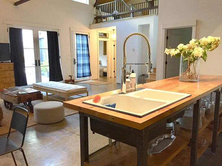 Kitchen Island