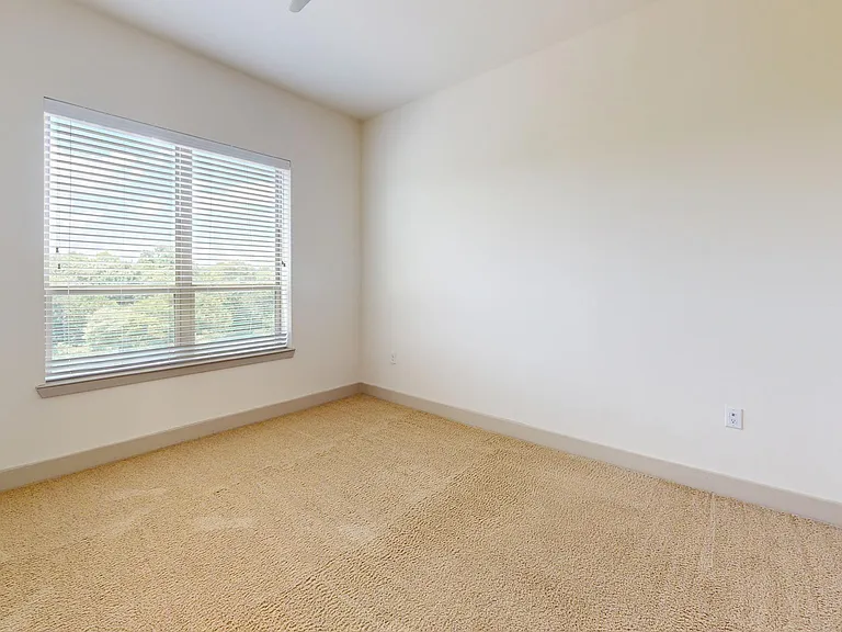 The Flats at Palisades — Photo 65
