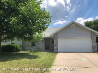 2104 S Colgate Ave, Springfield, MO 65807