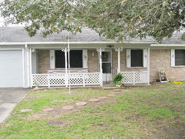 1st image of 224 Oleander Ave