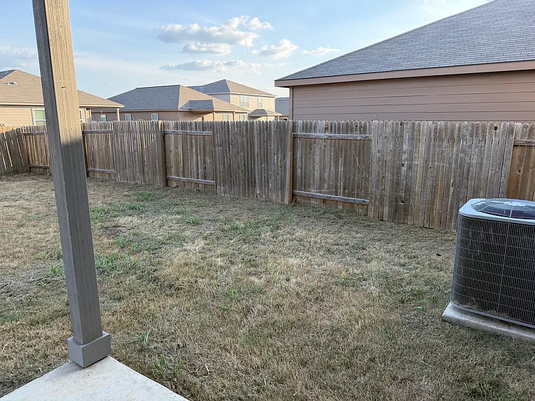 105 Declaration Ln — Photo 37