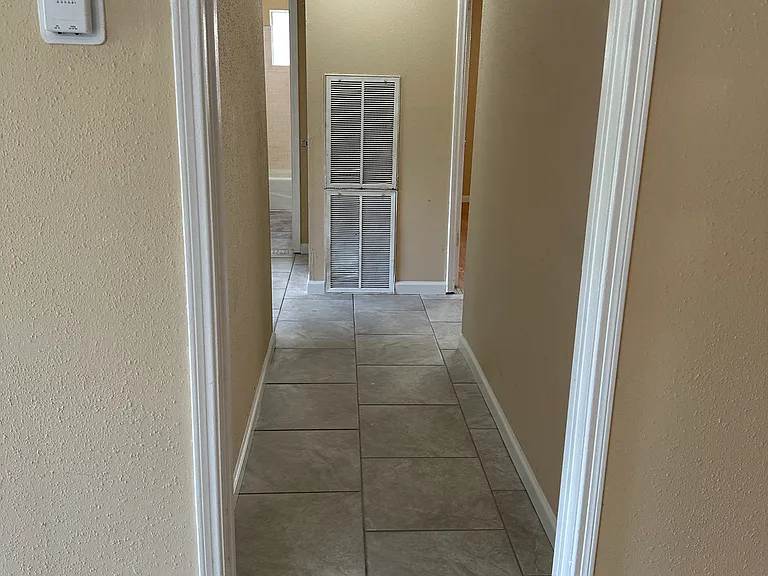 21711 Meadowhill Dr — Photo 14