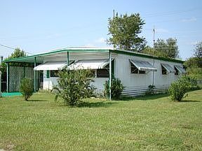 2nd image of 4903 Coral St