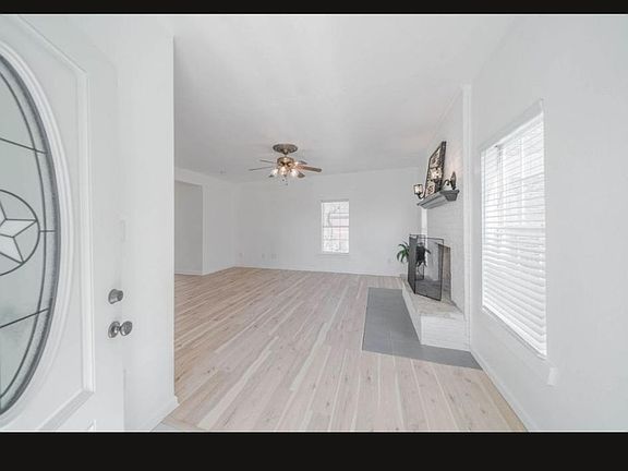 5th image of 3620 Avenue J