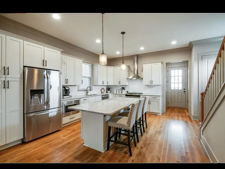 5609 Pennsylvania Ave — Photo 10