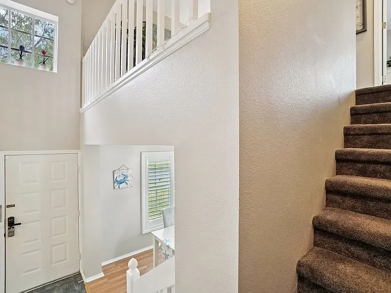 2243 Andover Cir — Photo 19