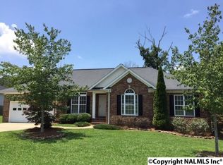 1196 Castle Dr, Southside, AL 35907