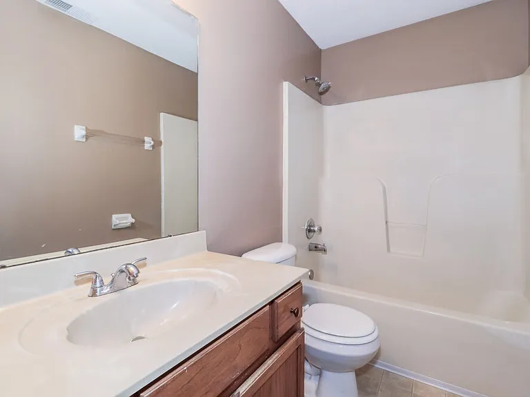 2811 Misty Bay Dr — Photo 15