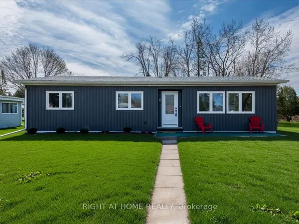 1 South Blvd, Innisfil, ON L9S 1M8