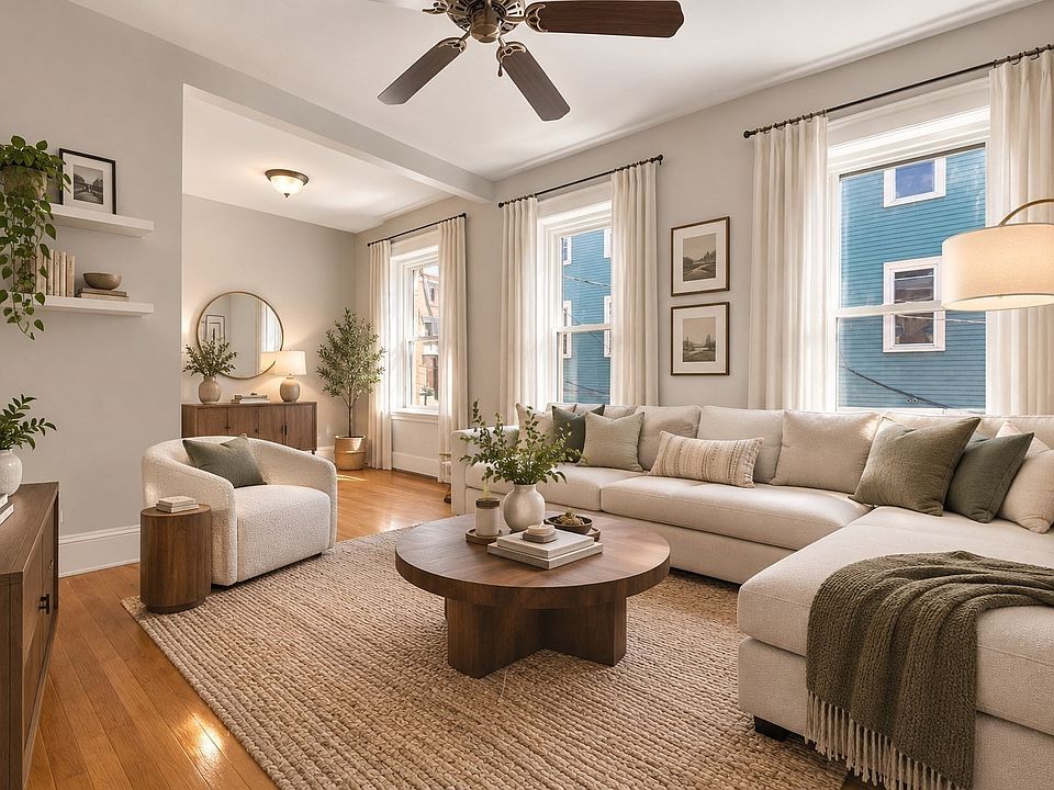 1st image of 17 Green St #2