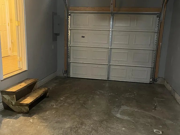 118 Myatt Ct — Photo 18