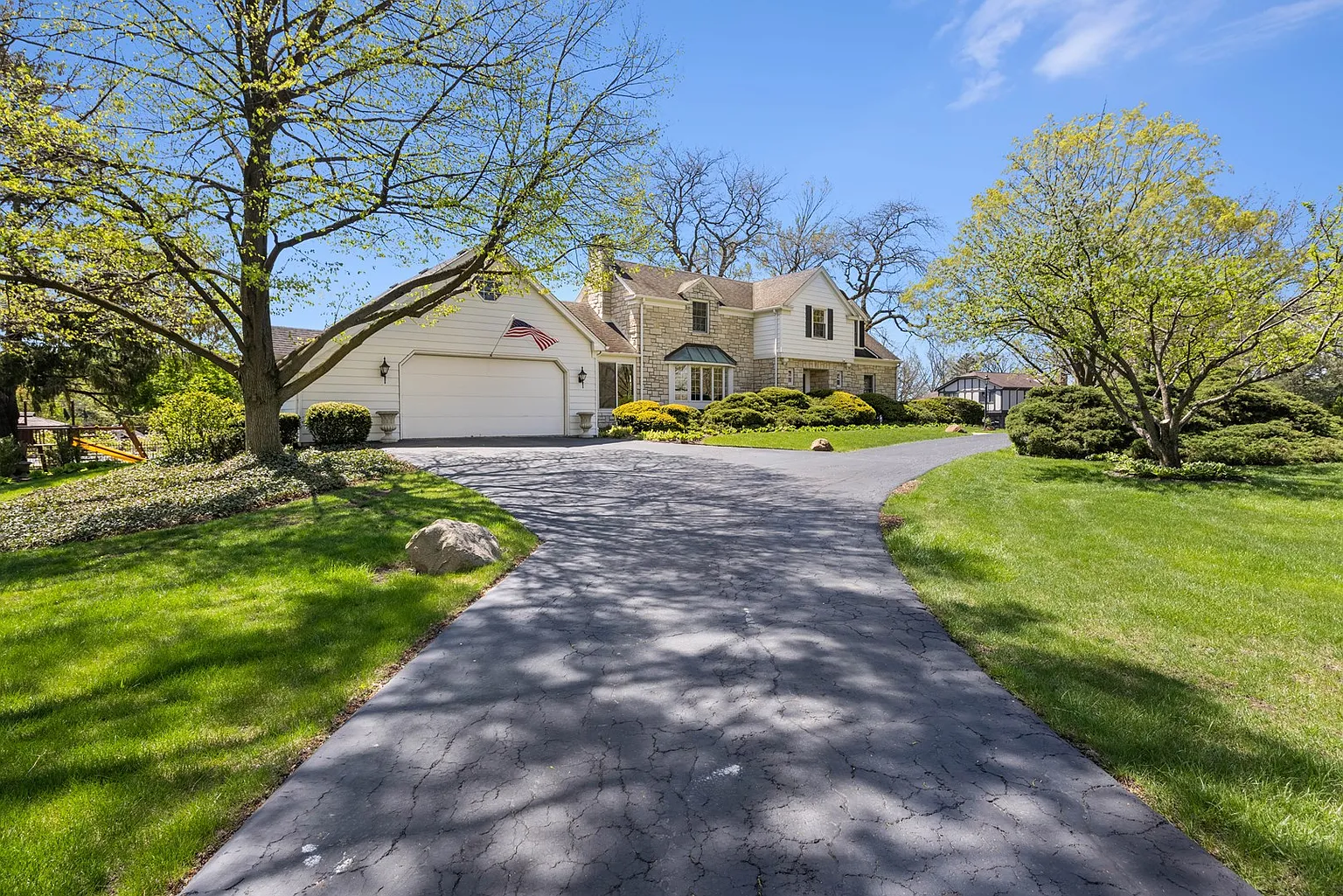 73 Deer Path Trl photo 1