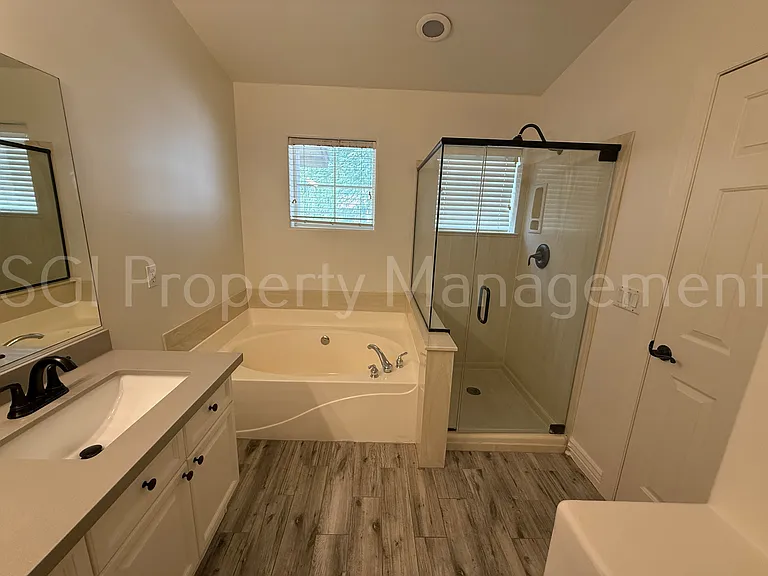 942 S Ash Ave #108 — Photo 13