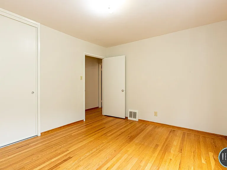 41 Dellbrook Ave — Photo 19
